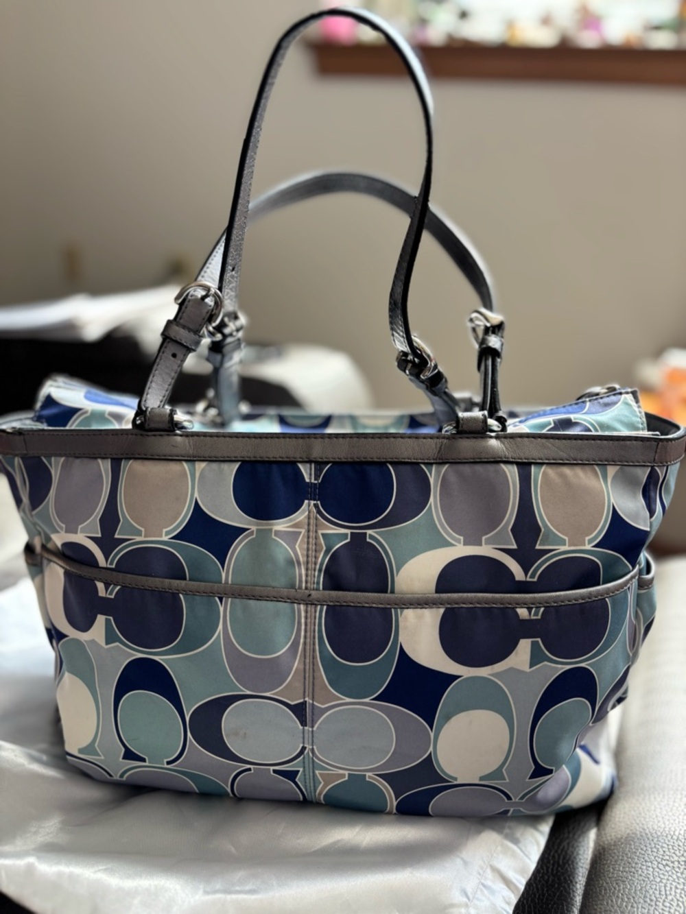 Coach Teal, Navy & Silver Signature Shoulder Bag - Picture 8 of 13